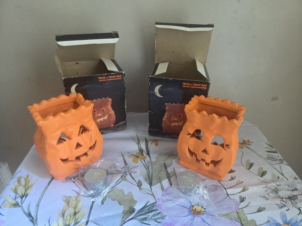 Pair of Ceramic Halloween Luminaria Luminary Jack-O-Lantern Candle Holder NL